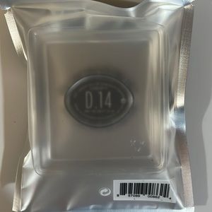 One unopened lashify D14